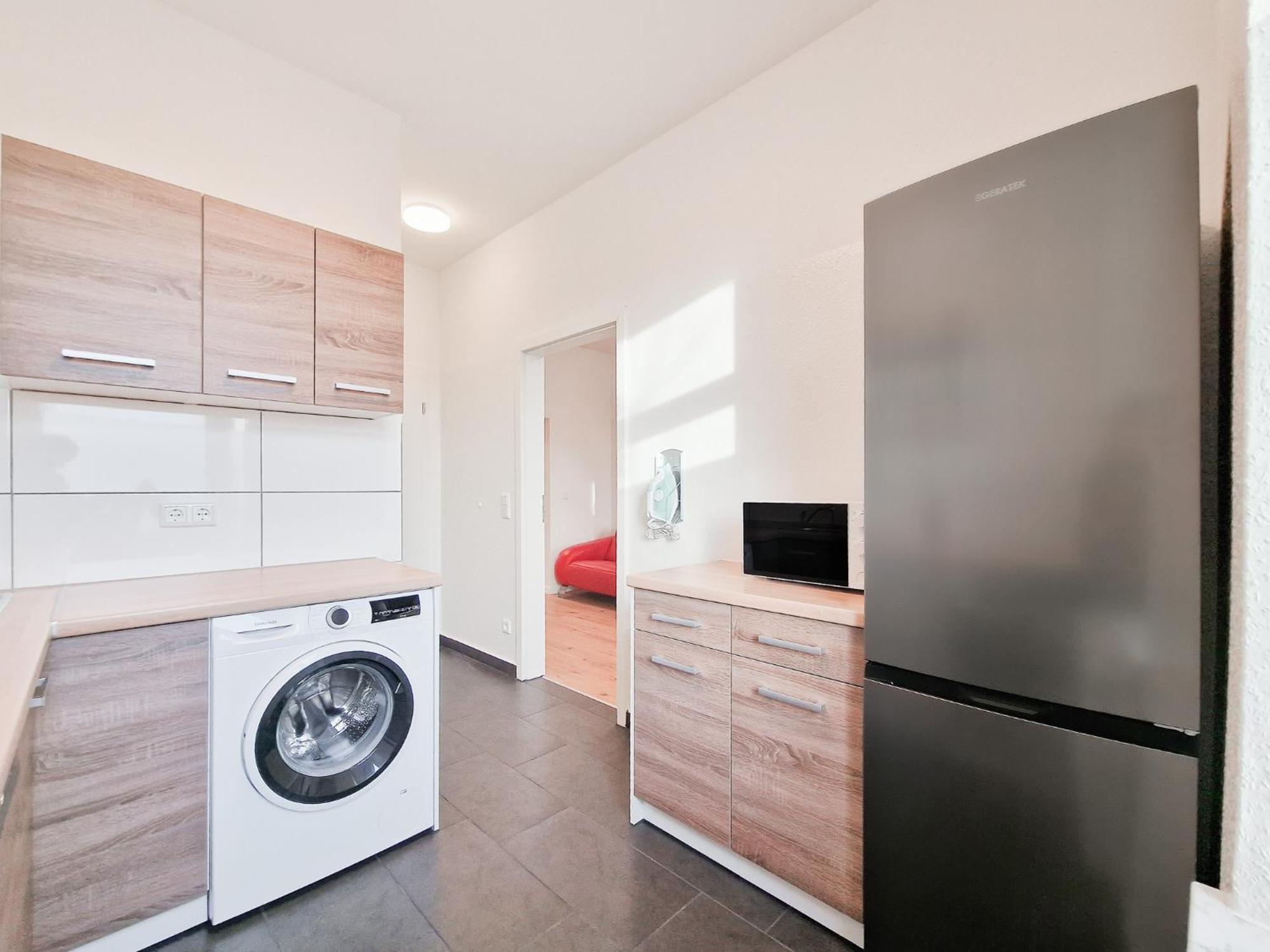 Raj Living - 1 Or 4 Room Apartments - 15 Min To Messe Dus - 10 Min Old Town Dus デュッセルドルフ エクステリア 写真